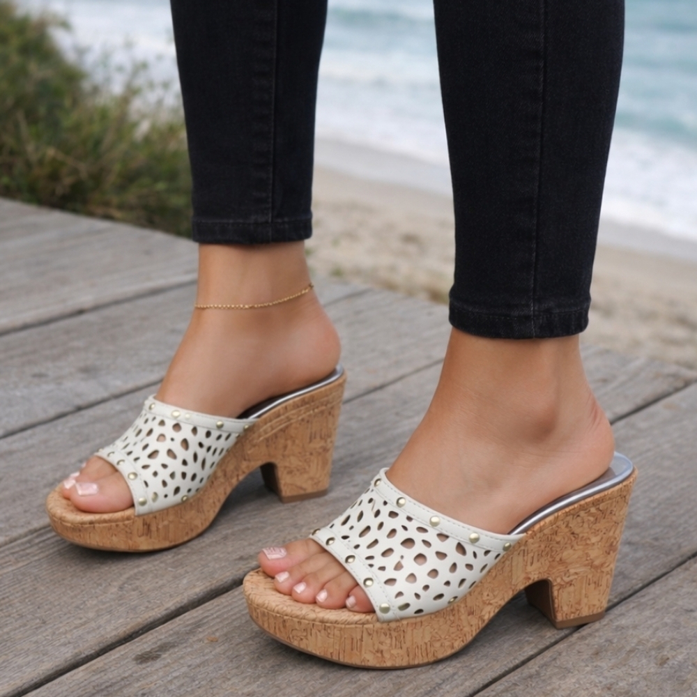 Calvin Klein NEW Meila Y2K Revival Boho Gold Studded Platform Wedge Sandal 8.5M